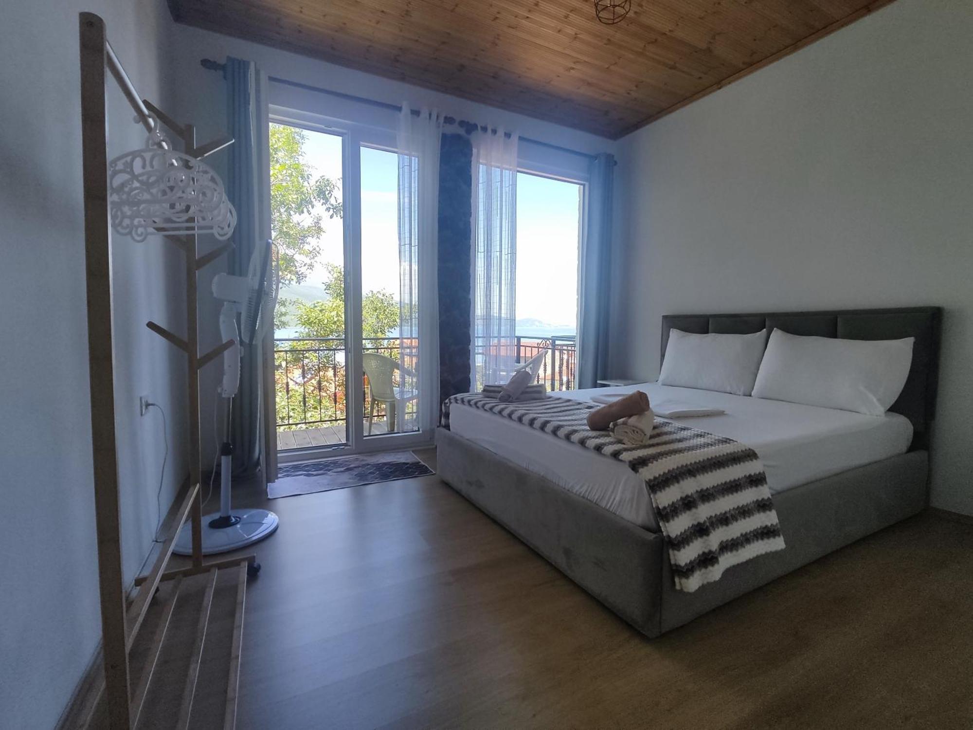 Roleo Guest House Lin Екстер'єр фото